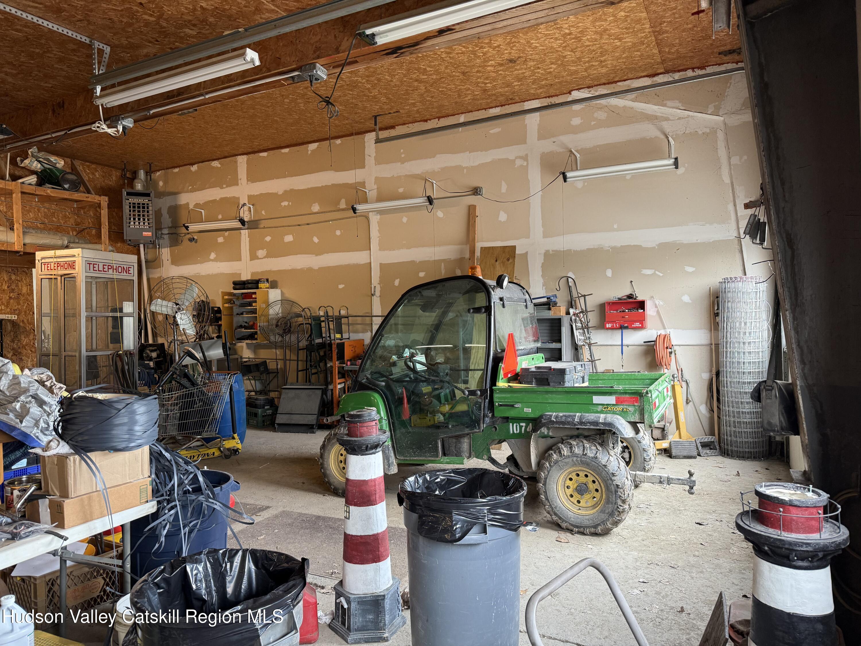 191 - A Columbia Turnpike