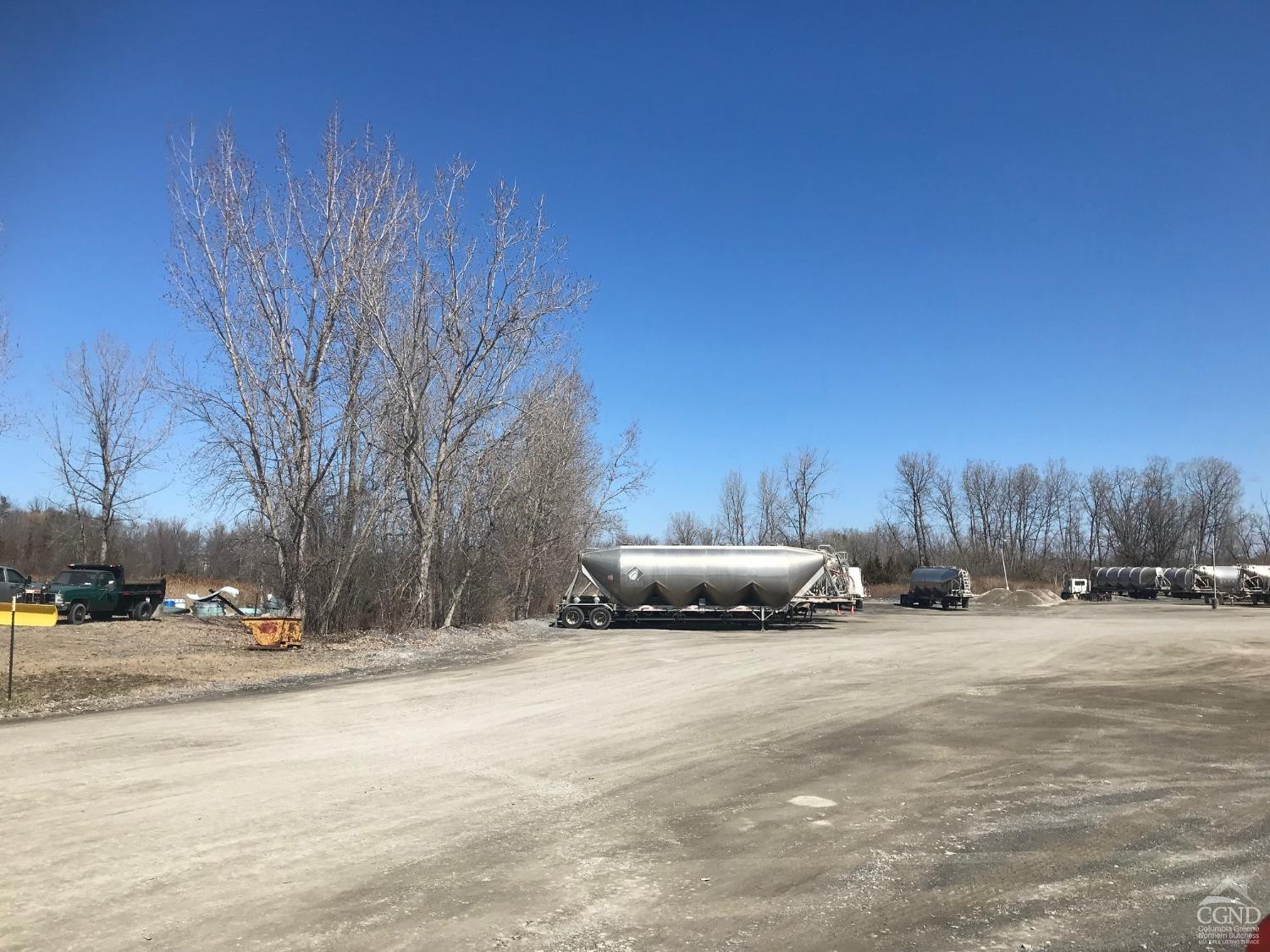 191 - C Columbia Turnpike