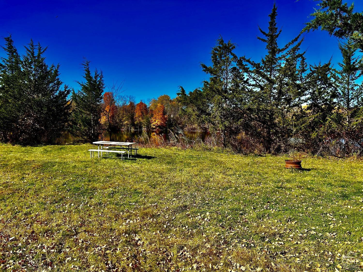 191 - B Columbia Turnpike