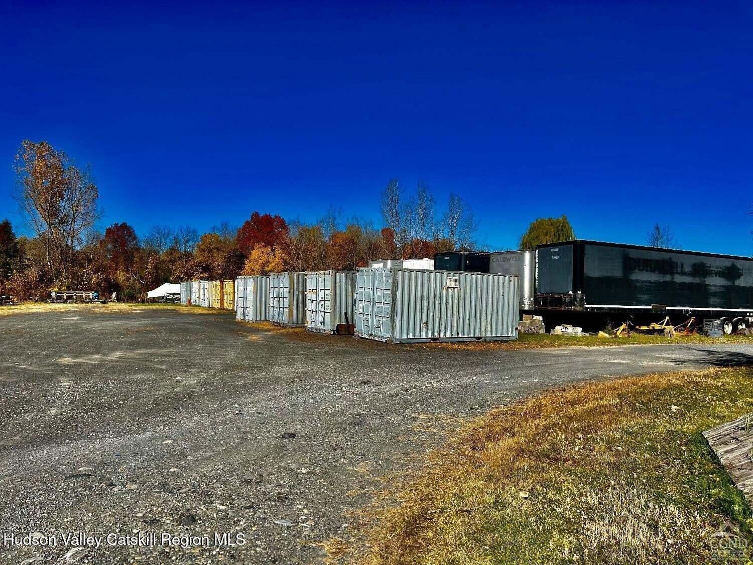 191 Columbia Turnpike