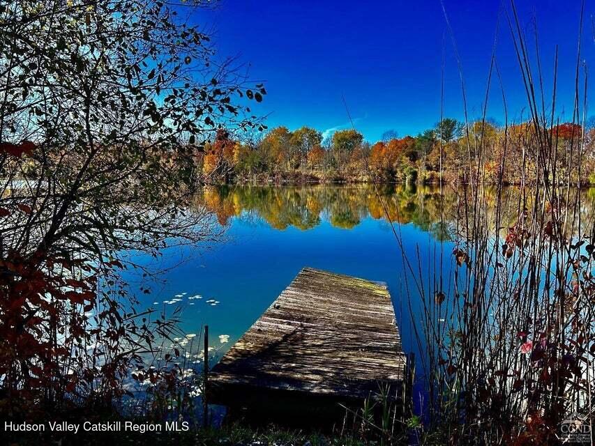 191 Columbia Turnpike