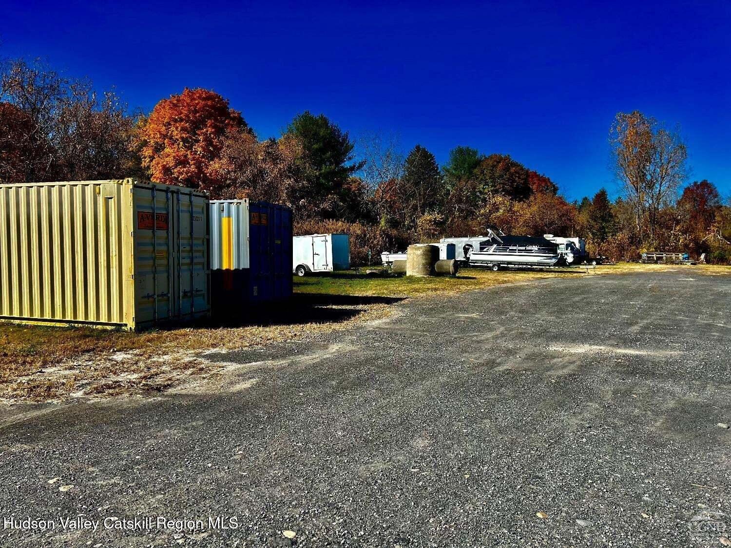 191 Columbia Turnpike