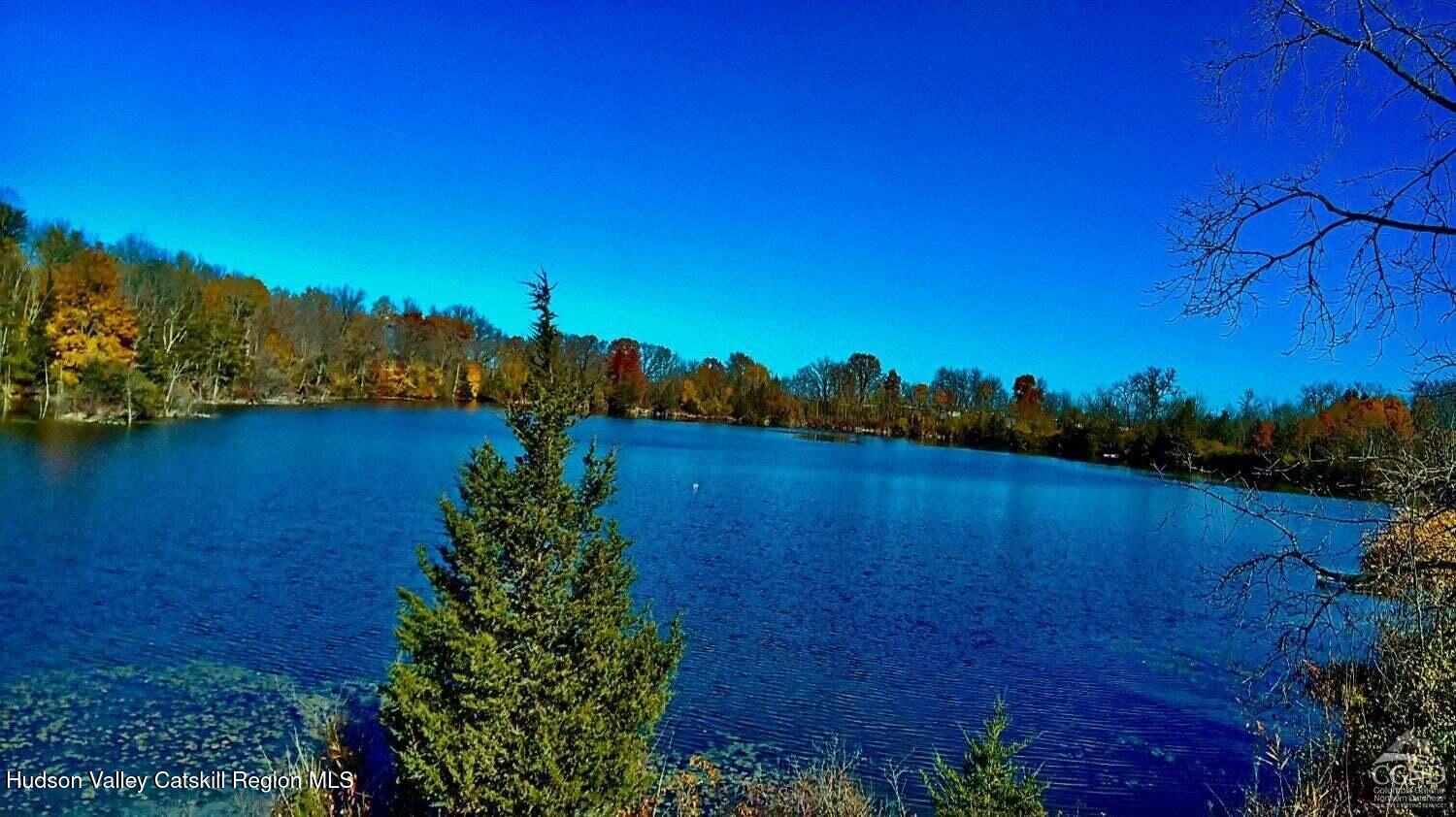 191 Columbia Turnpike