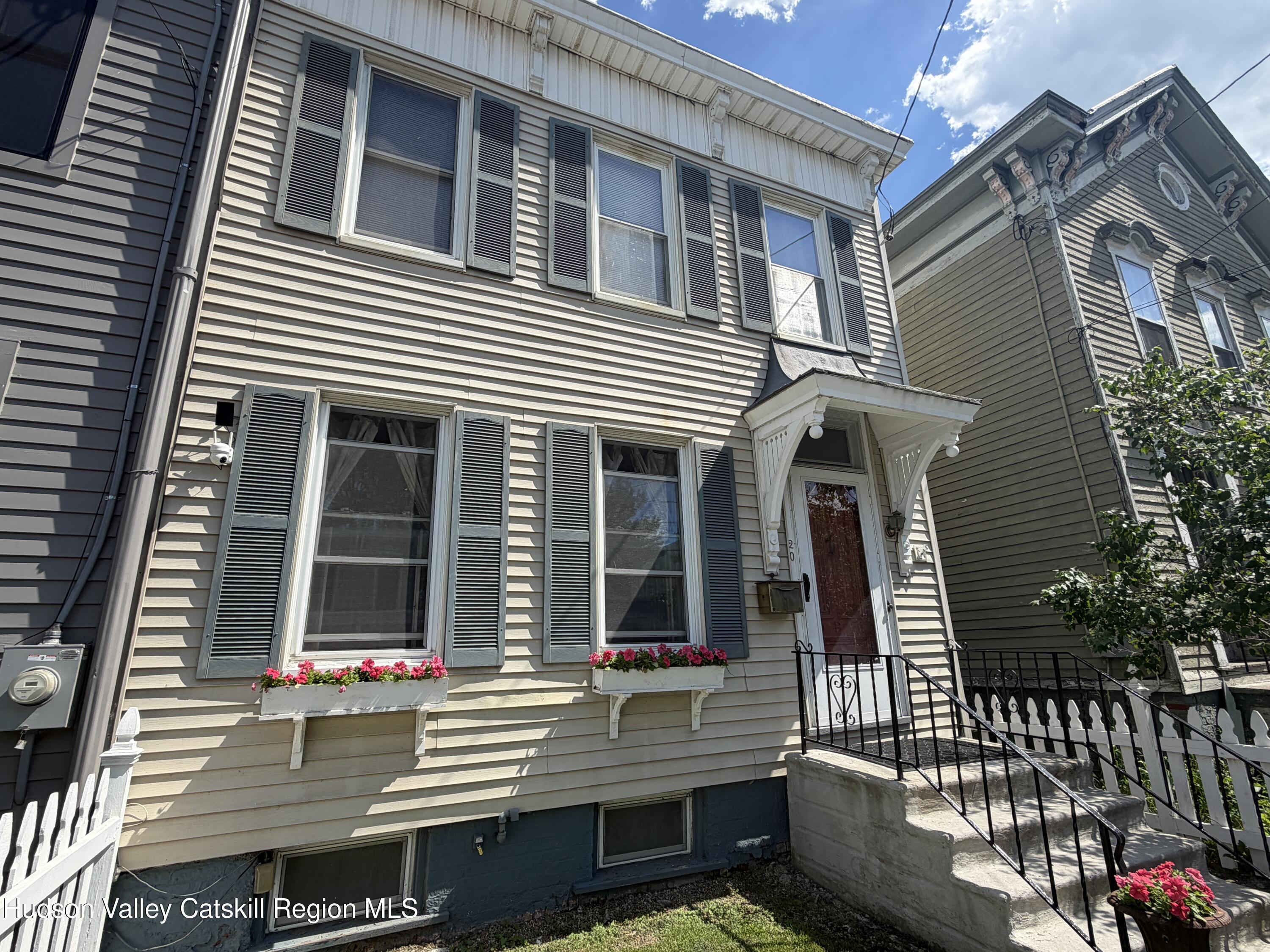 20 8th Street