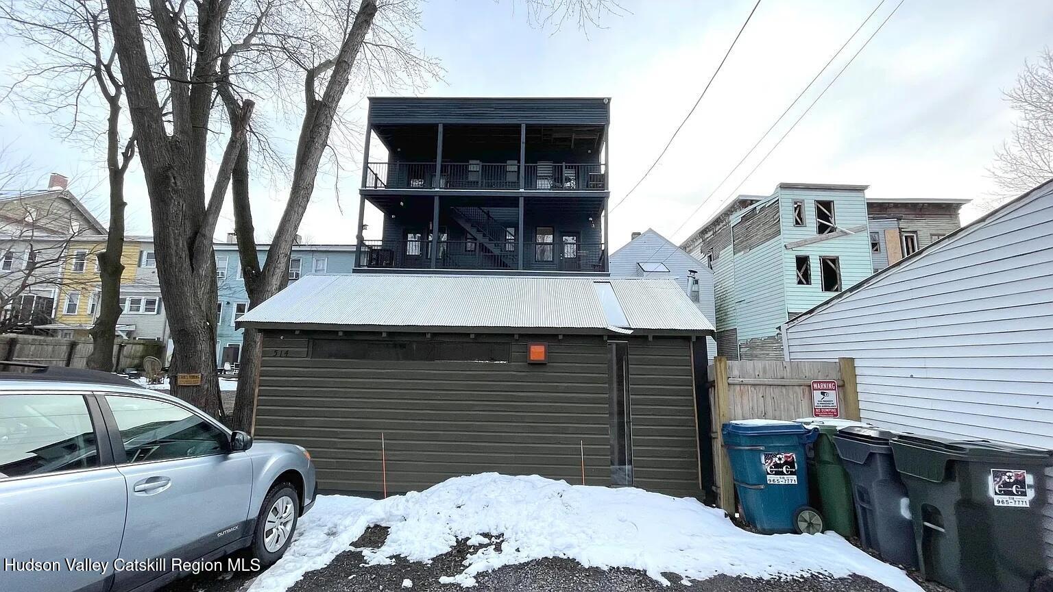 514 State Street, bet 5th and 6th Streets