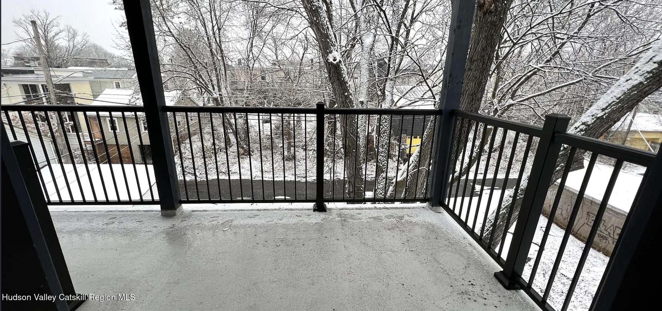 514 State Street, bet 5th and 6th Streets