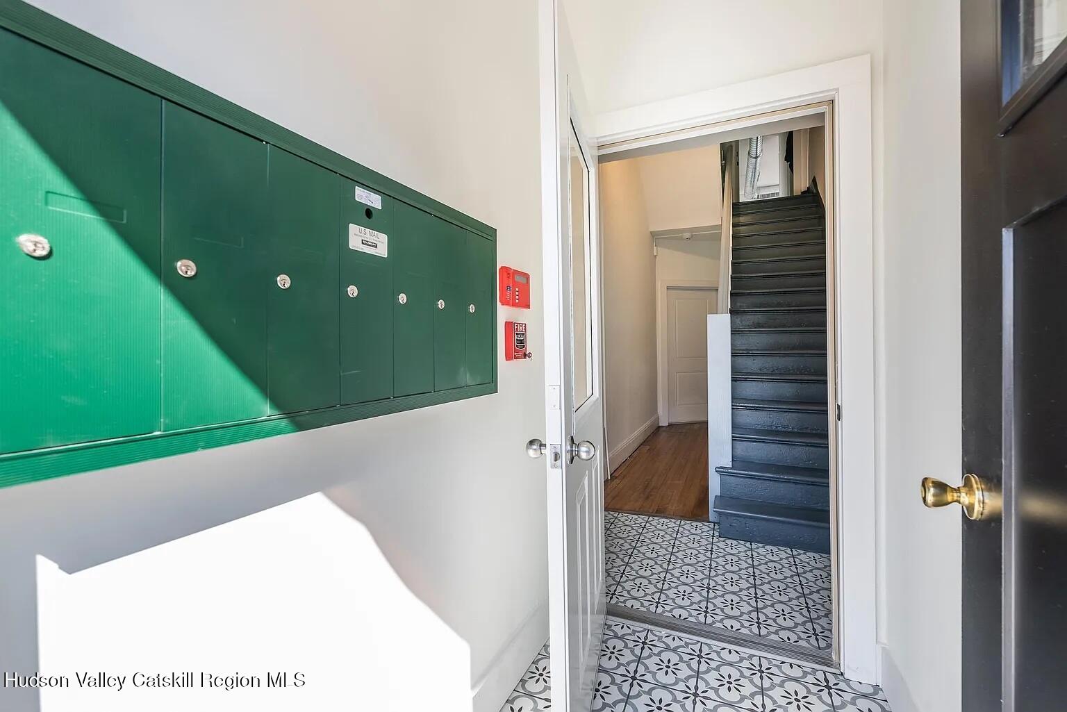 514 State Street, bet 5th and 6th Streets