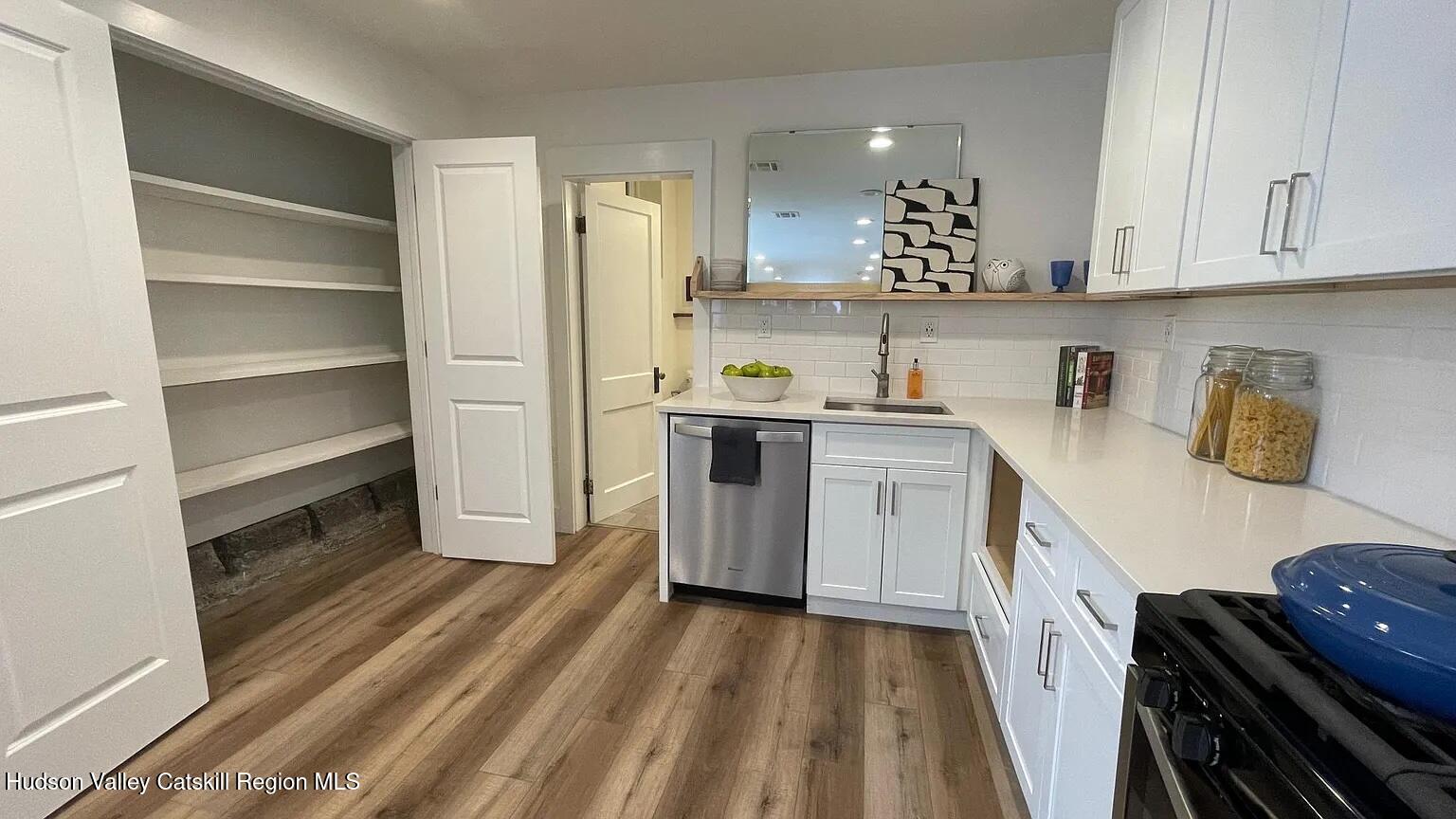 514 State Street, bet 5th and 6th Streets