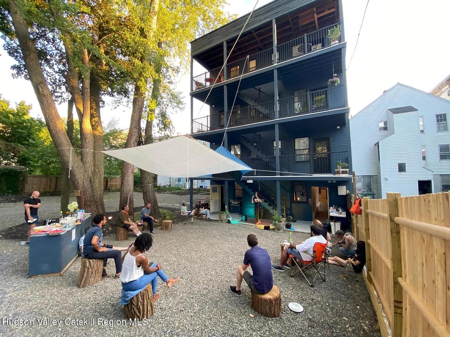 514 State Street, bet 5th and 6th Streets