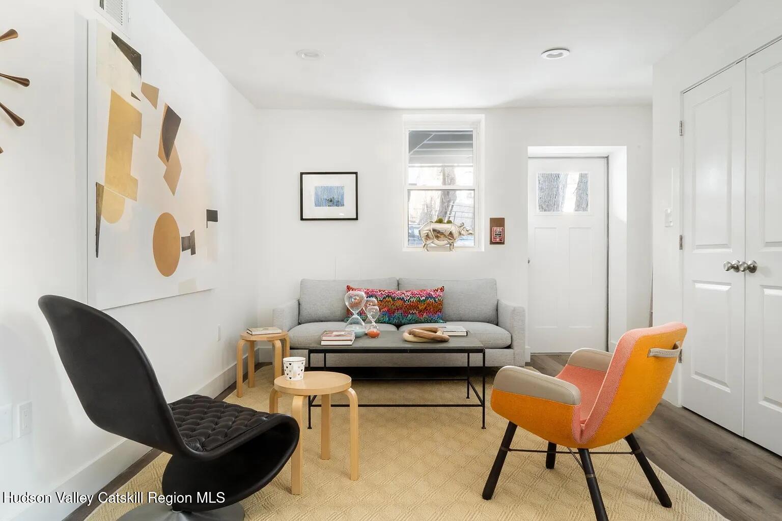 514 State Street, bet 5th and 6th Streets