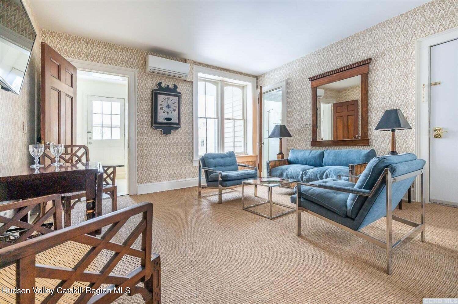 613 Warren Street #1