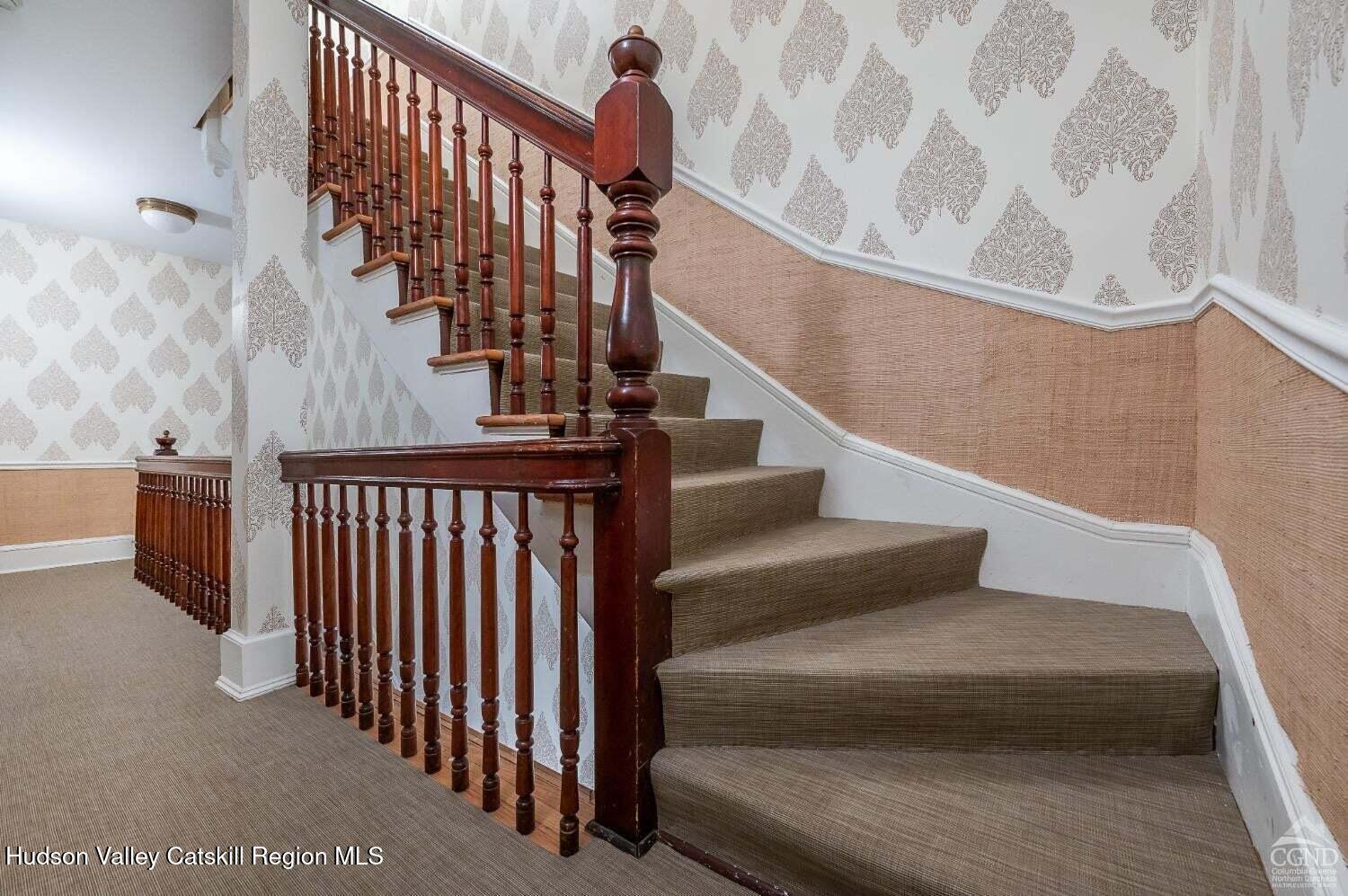 613 Warren Street #2