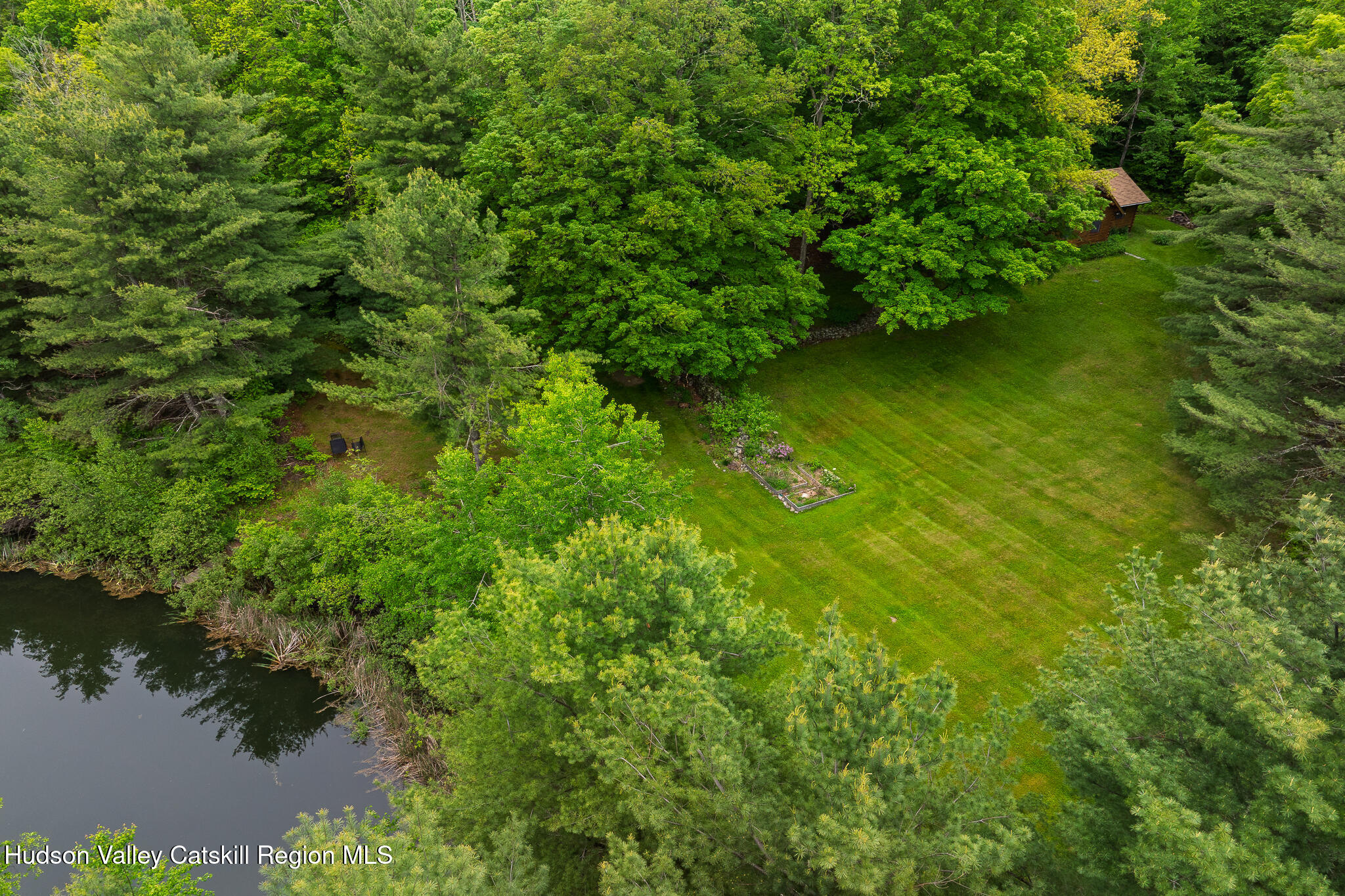 75 Upper Hollow Road