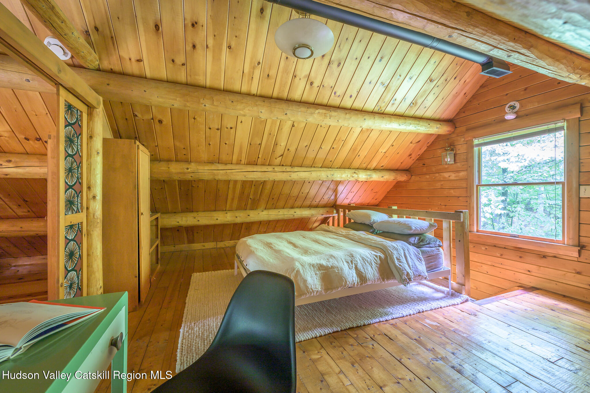 75 Upper Hollow Road