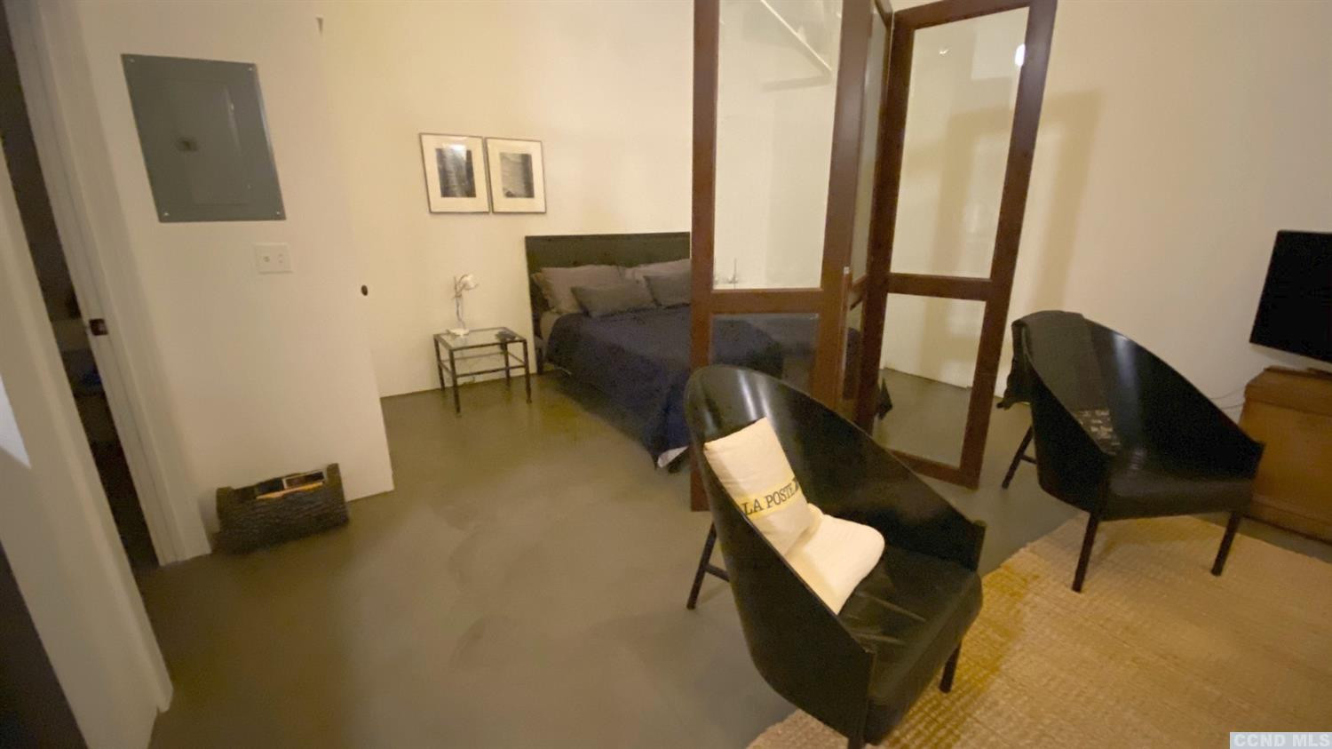 747 1/2 Columbia Street, Rear Bldg behind # 747 #1