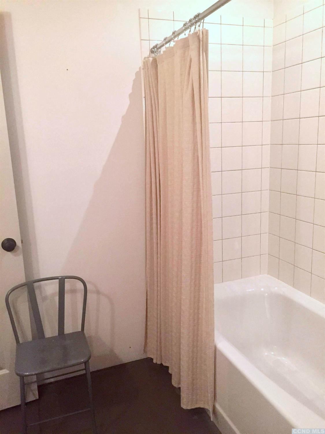 747 1/2 Columbia Street, Rear Bldg behind # 747 #1