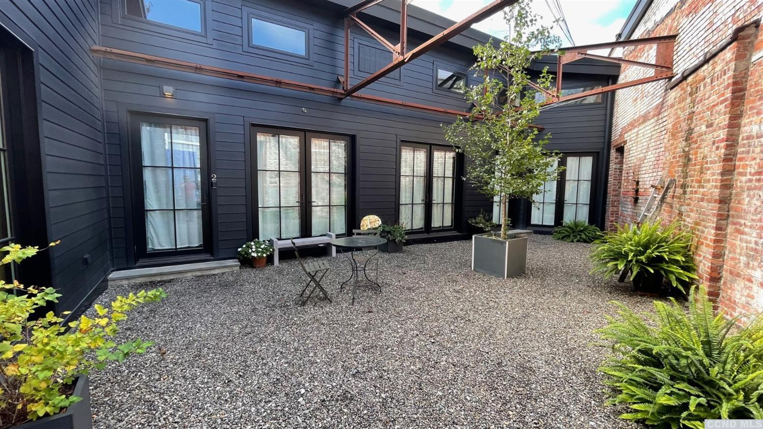 747 1/2 Columbia Street, Rear Bldg behind # 747 #1