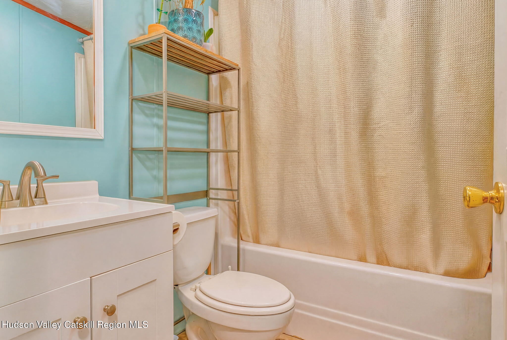 140 Gallis Hill Road