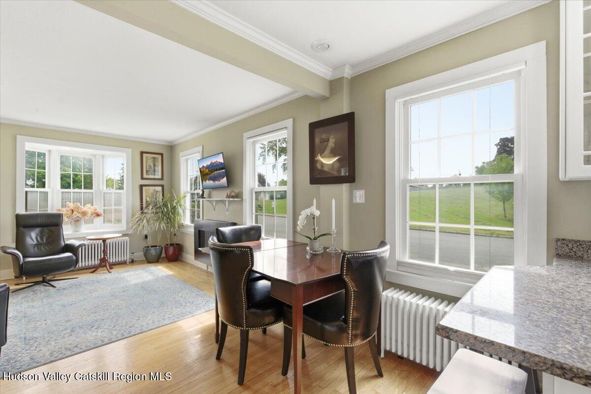 11 Greenport Parkway