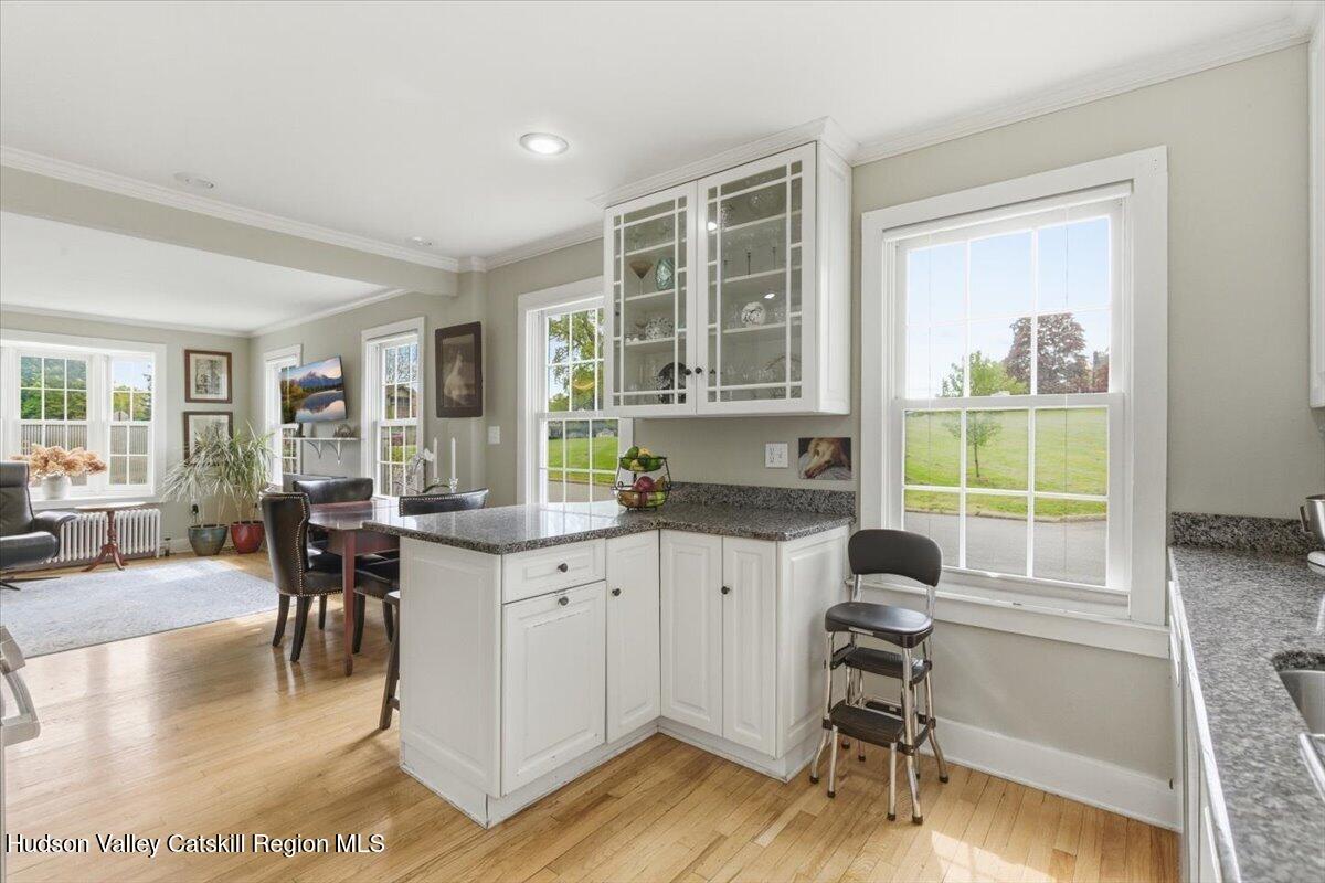 11 Greenport Parkway