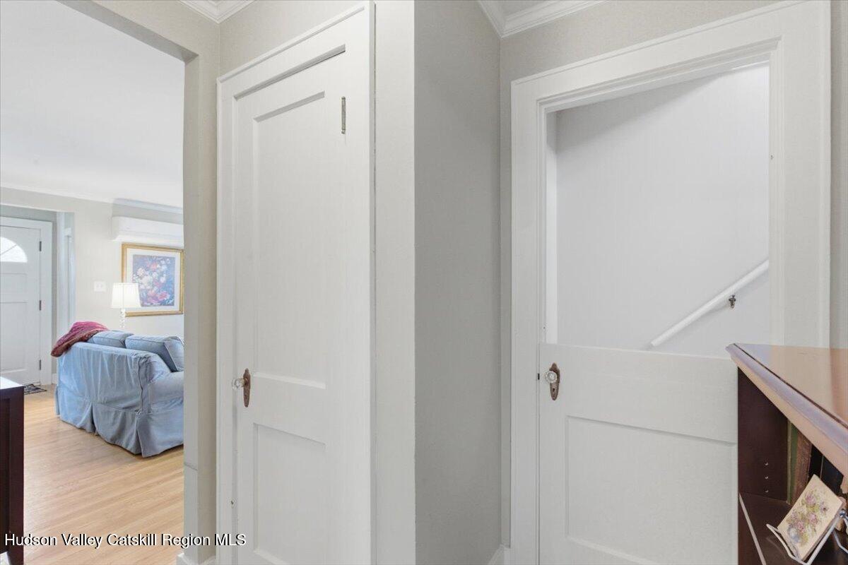11 Greenport Parkway