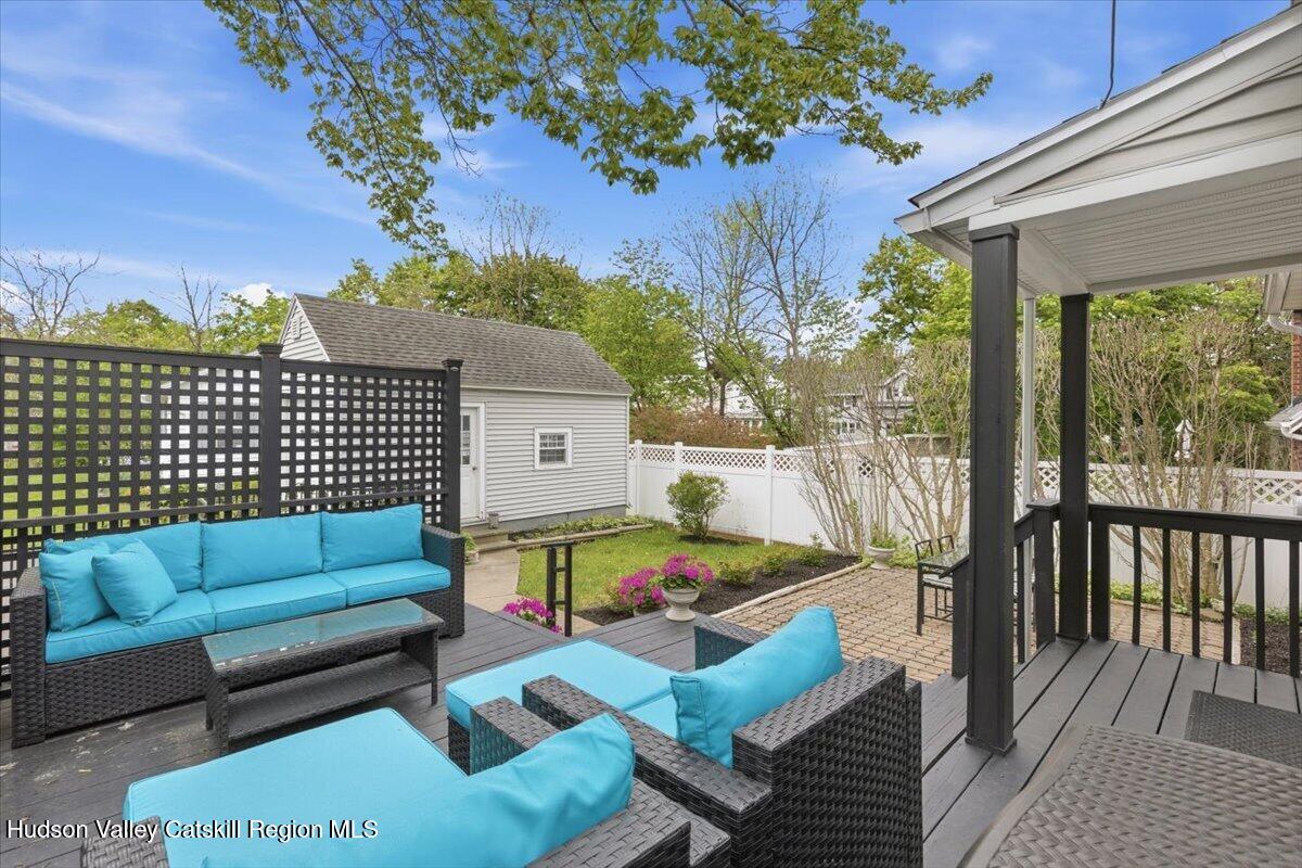 11 Greenport Parkway