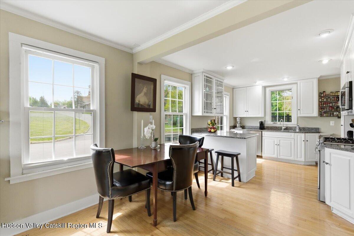 11 Greenport Parkway