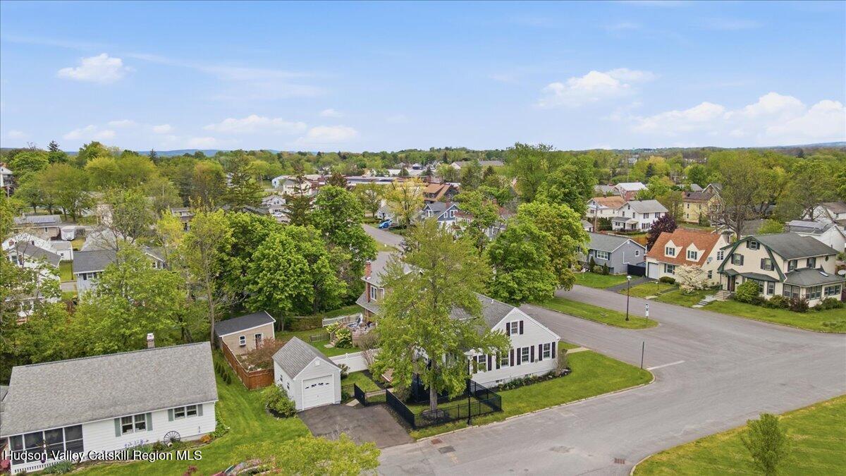 11 Greenport Parkway
