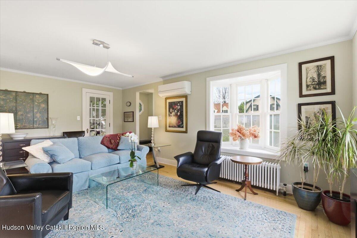 11 Greenport Parkway