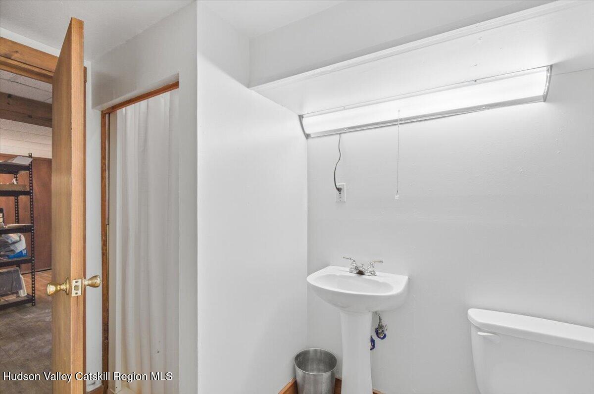 11 Greenport Parkway