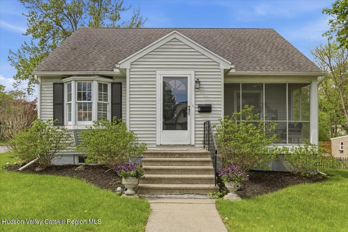 11 Greenport Parkway