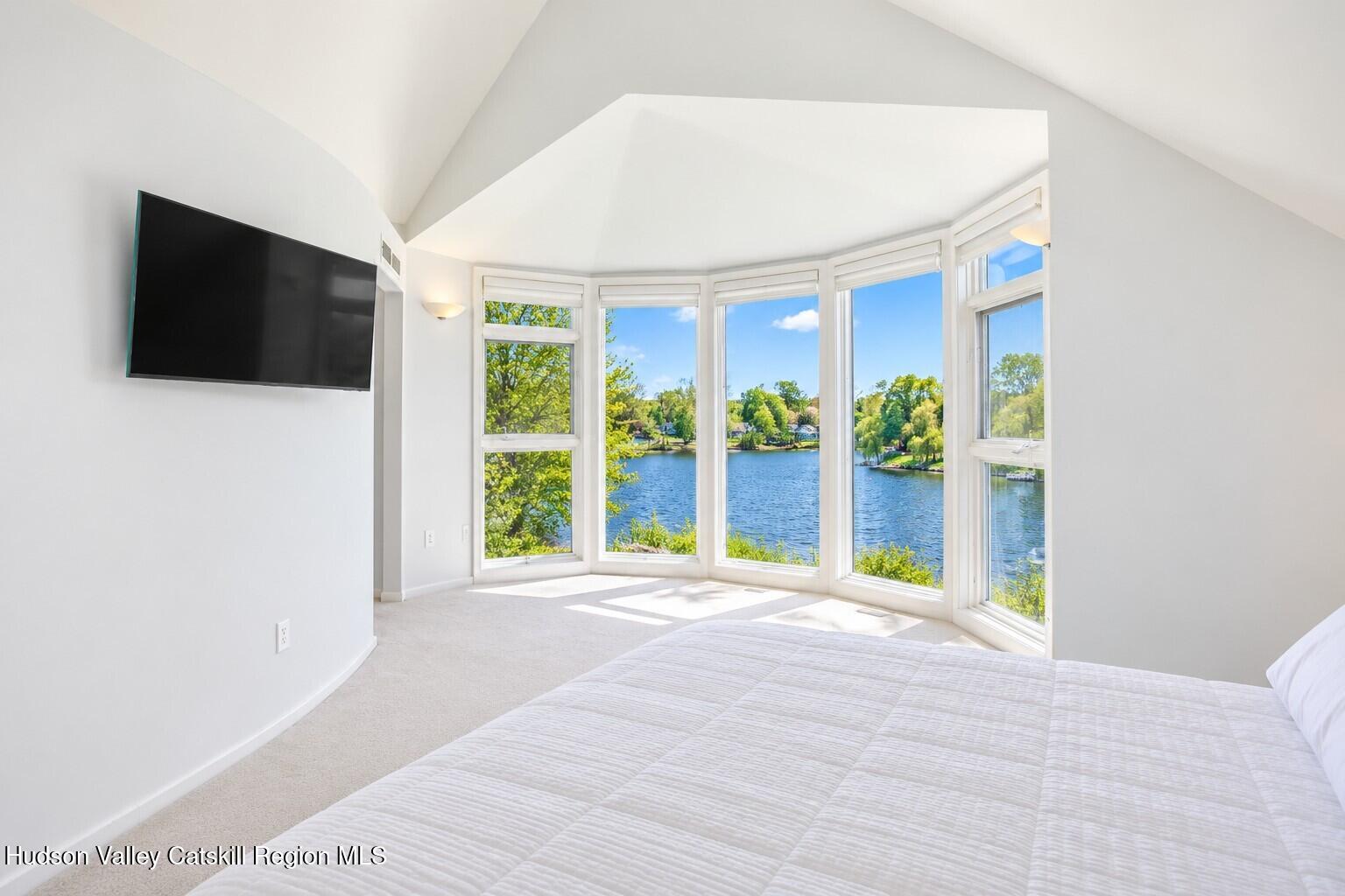 322 Arcadia Drive