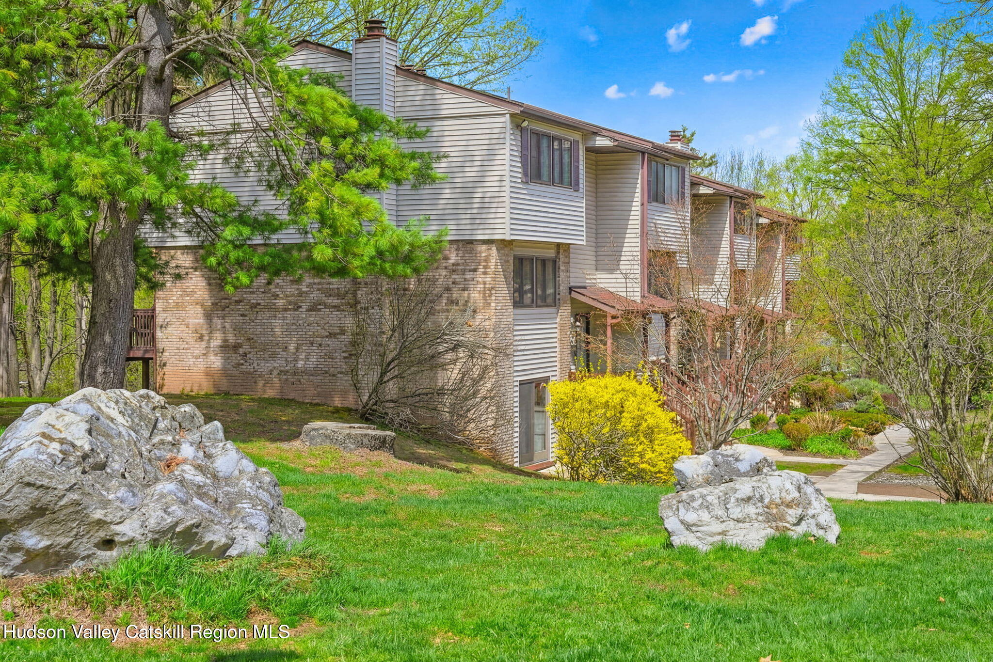 255 Village Court
