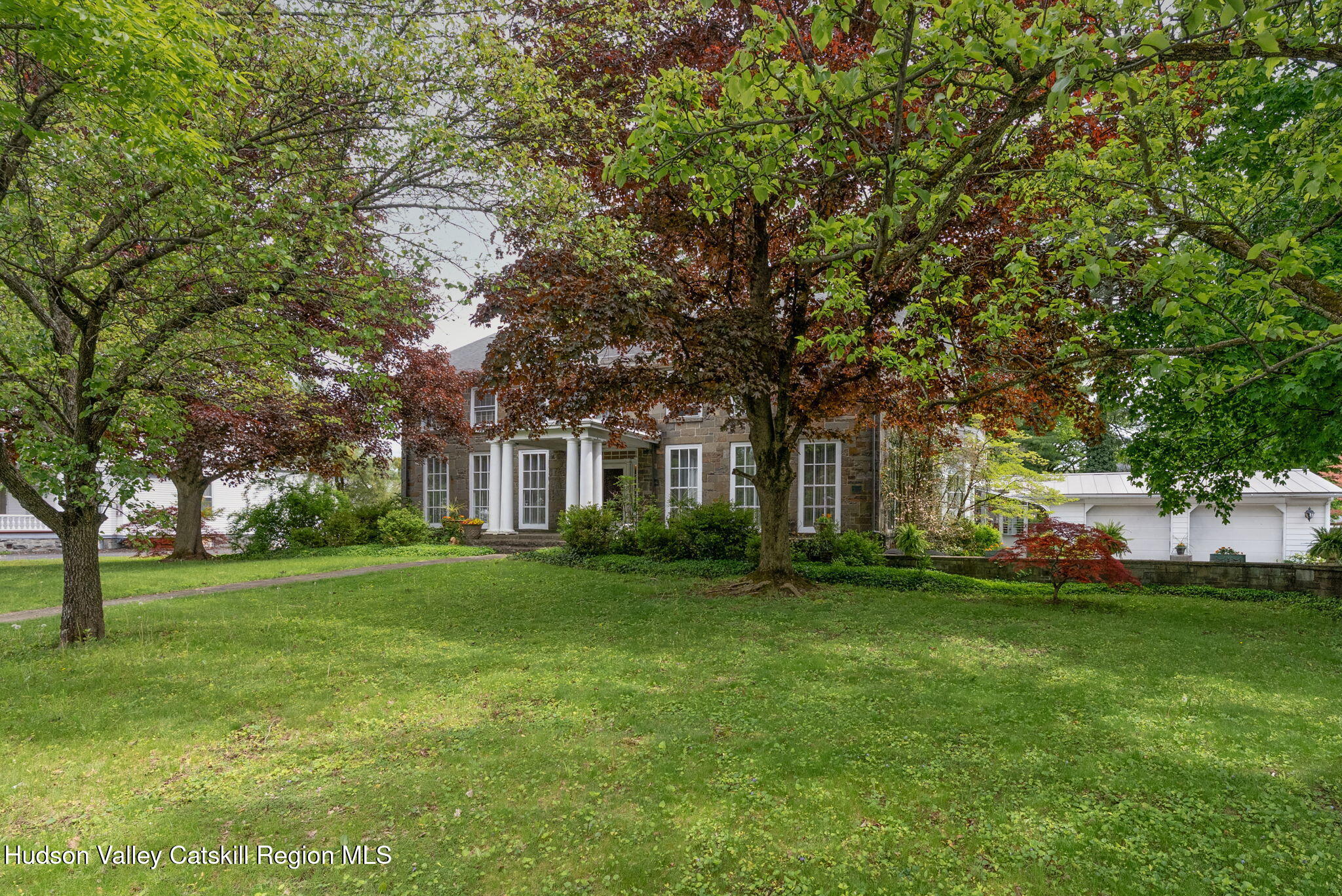 322 Albany Avenue