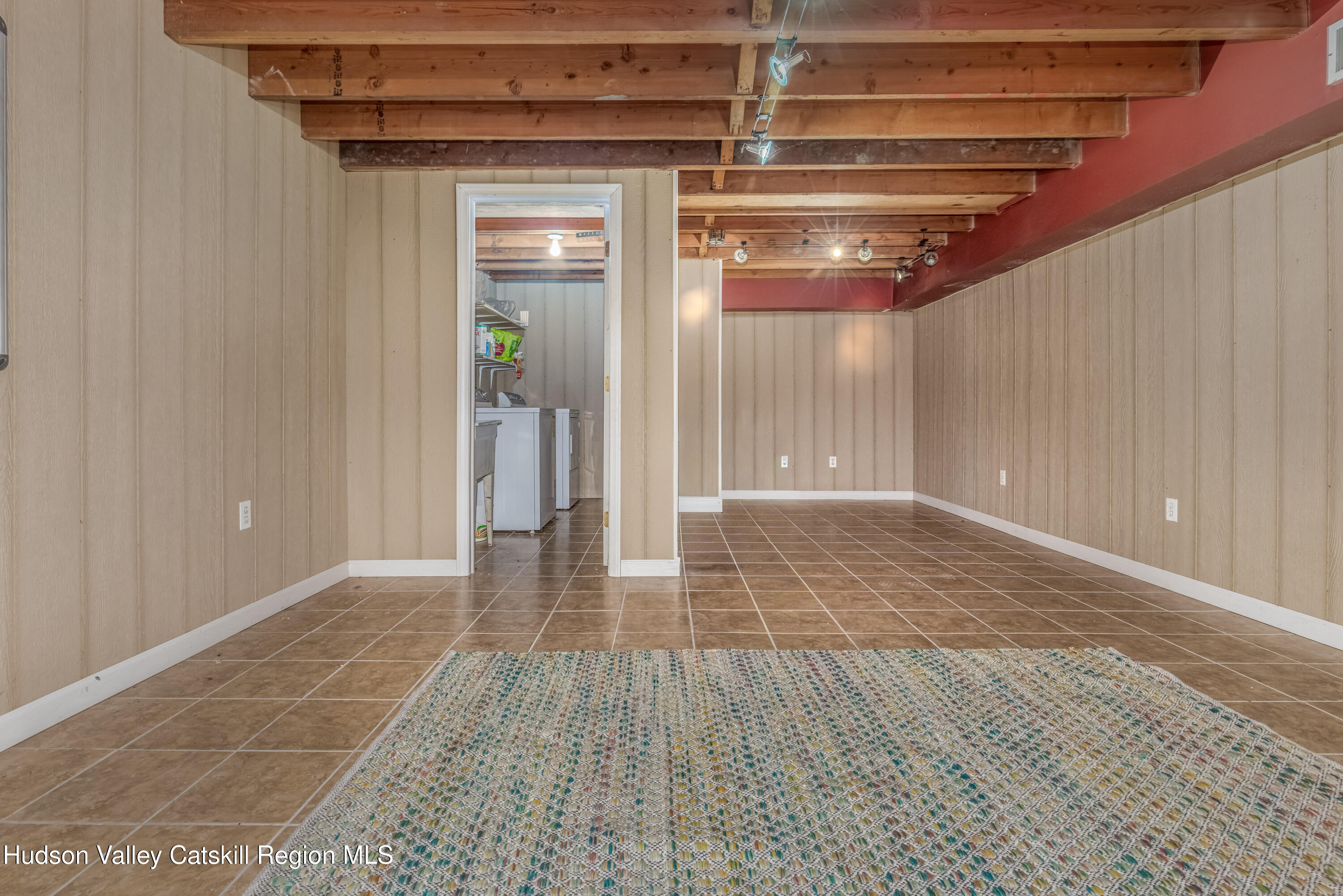 213 Huguenot Street