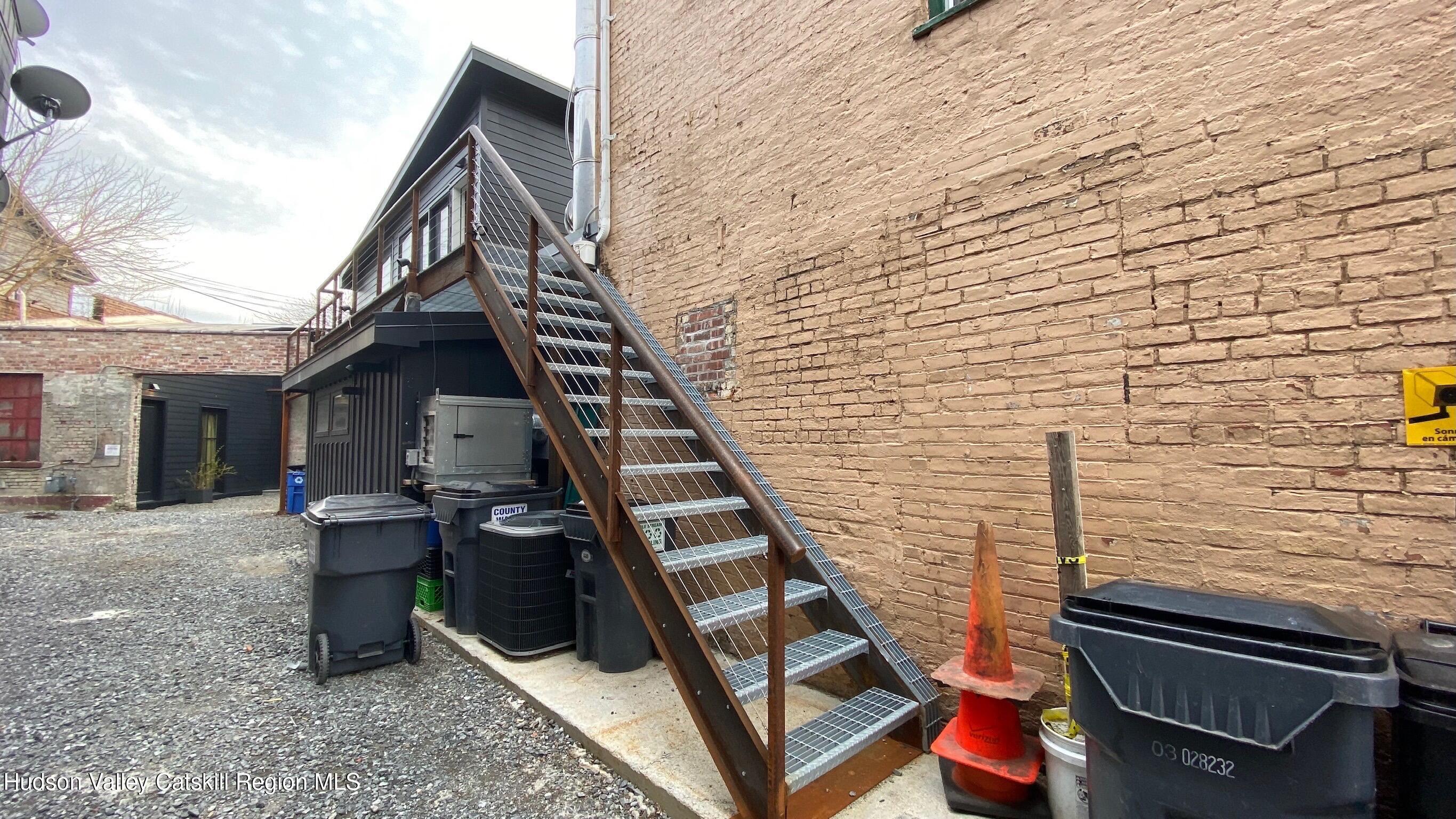 747 Columbia Street, Bet Park Place and 8th St