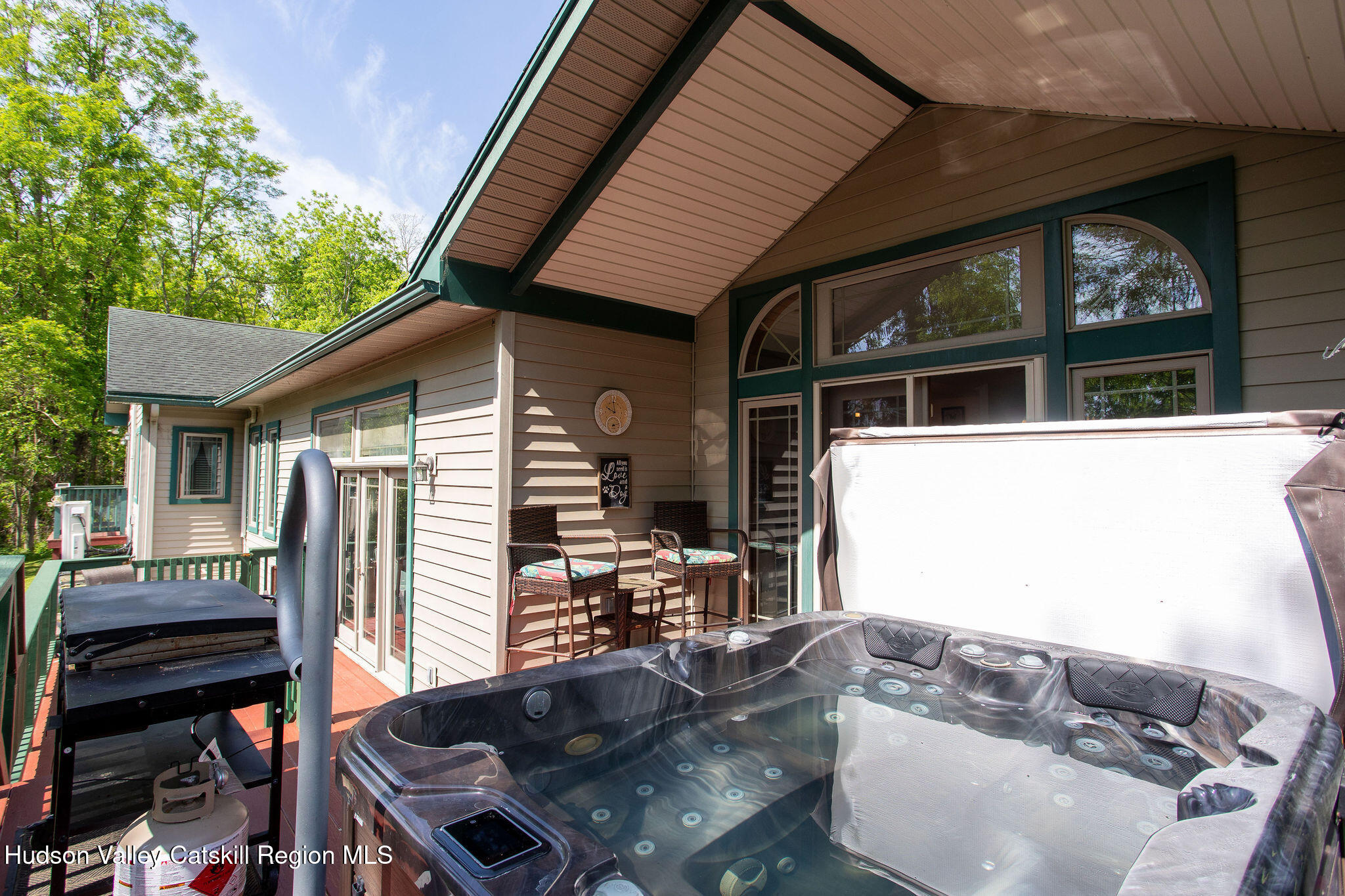22 Noble Street