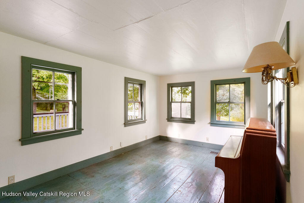 286 Manor Rock Road