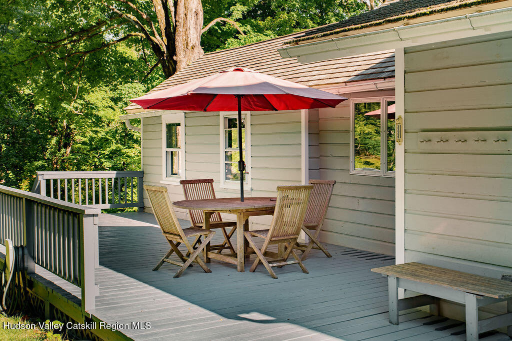 286 Manor Rock Road