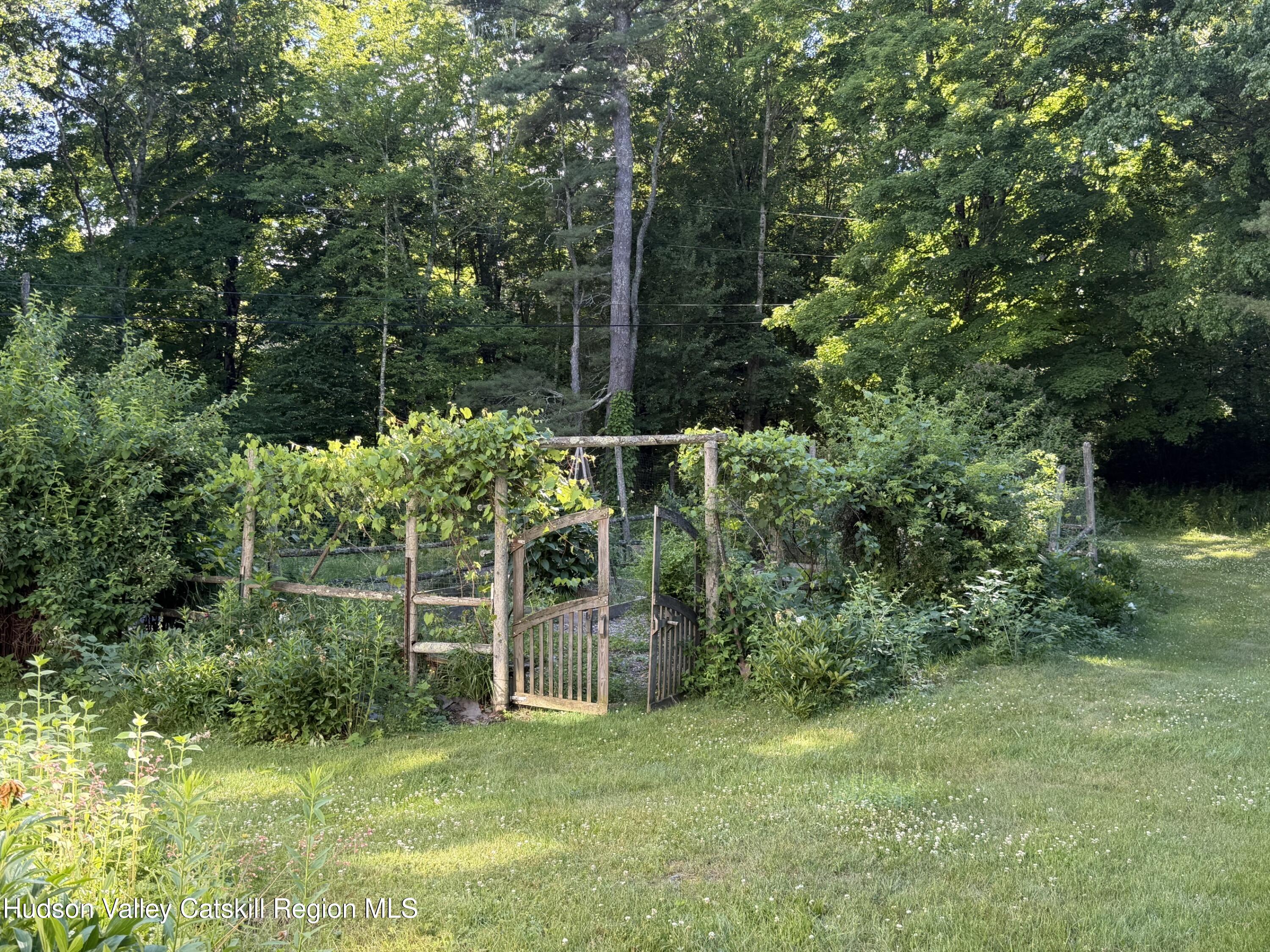 286 Manor Rock Road