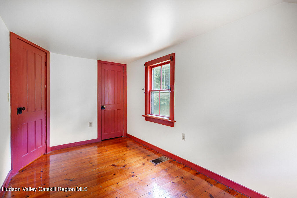 286 Manor Rock Road