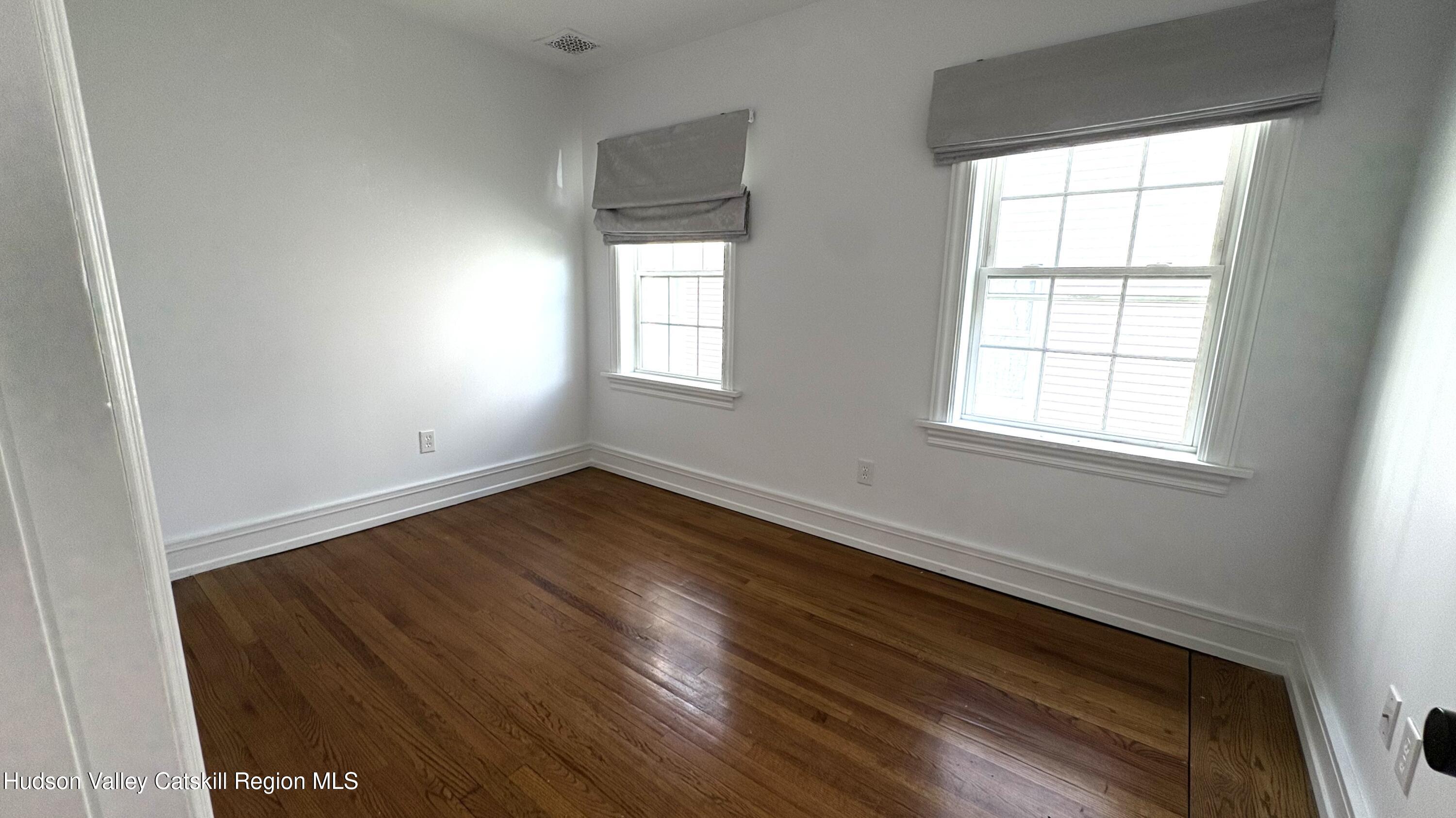 16 Mckinstry Place, Bet Columbia St and Green #1