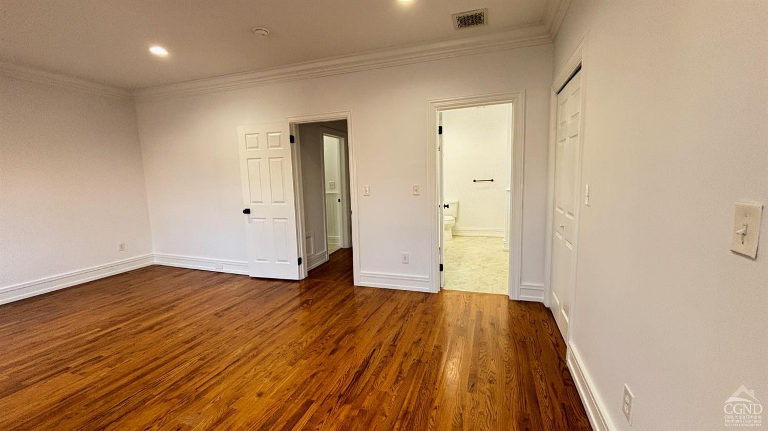 16 Mckinstry Place, Bet Columbia St and Green #1