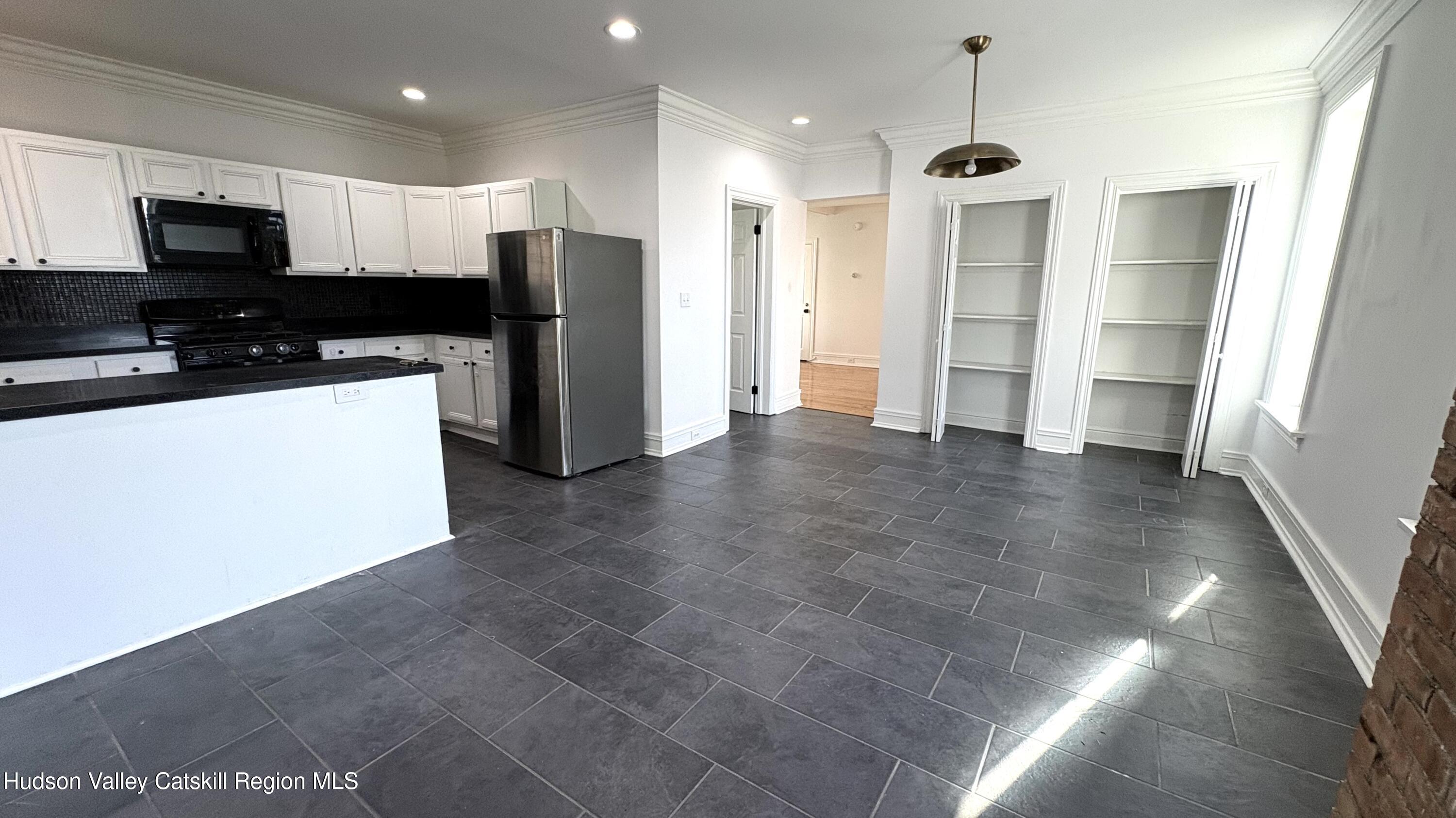 16 Mckinstry Place, Bet Columbia St and Green #1