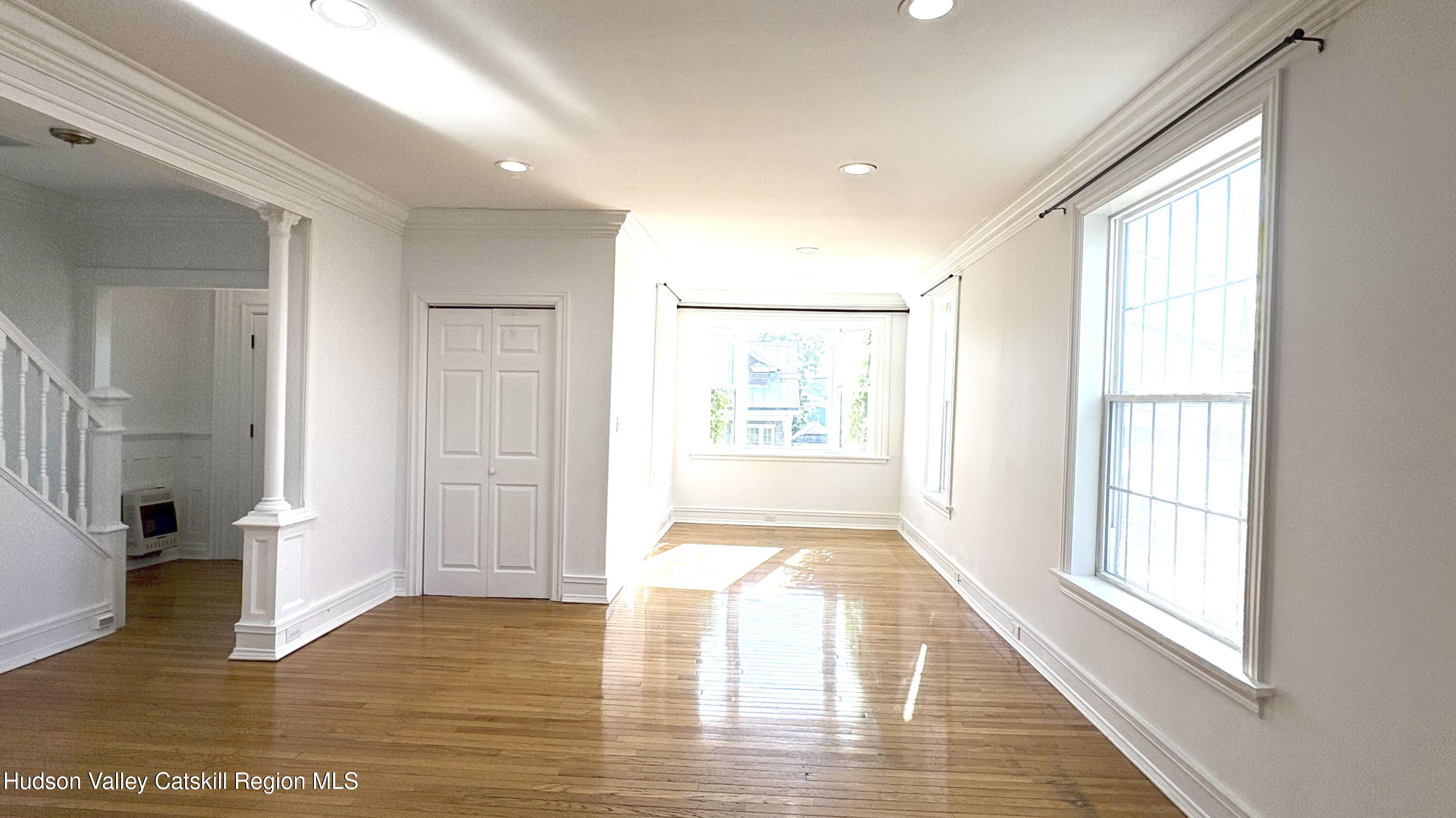 16 Mckinstry Place, Bet Columbia St and Green #1