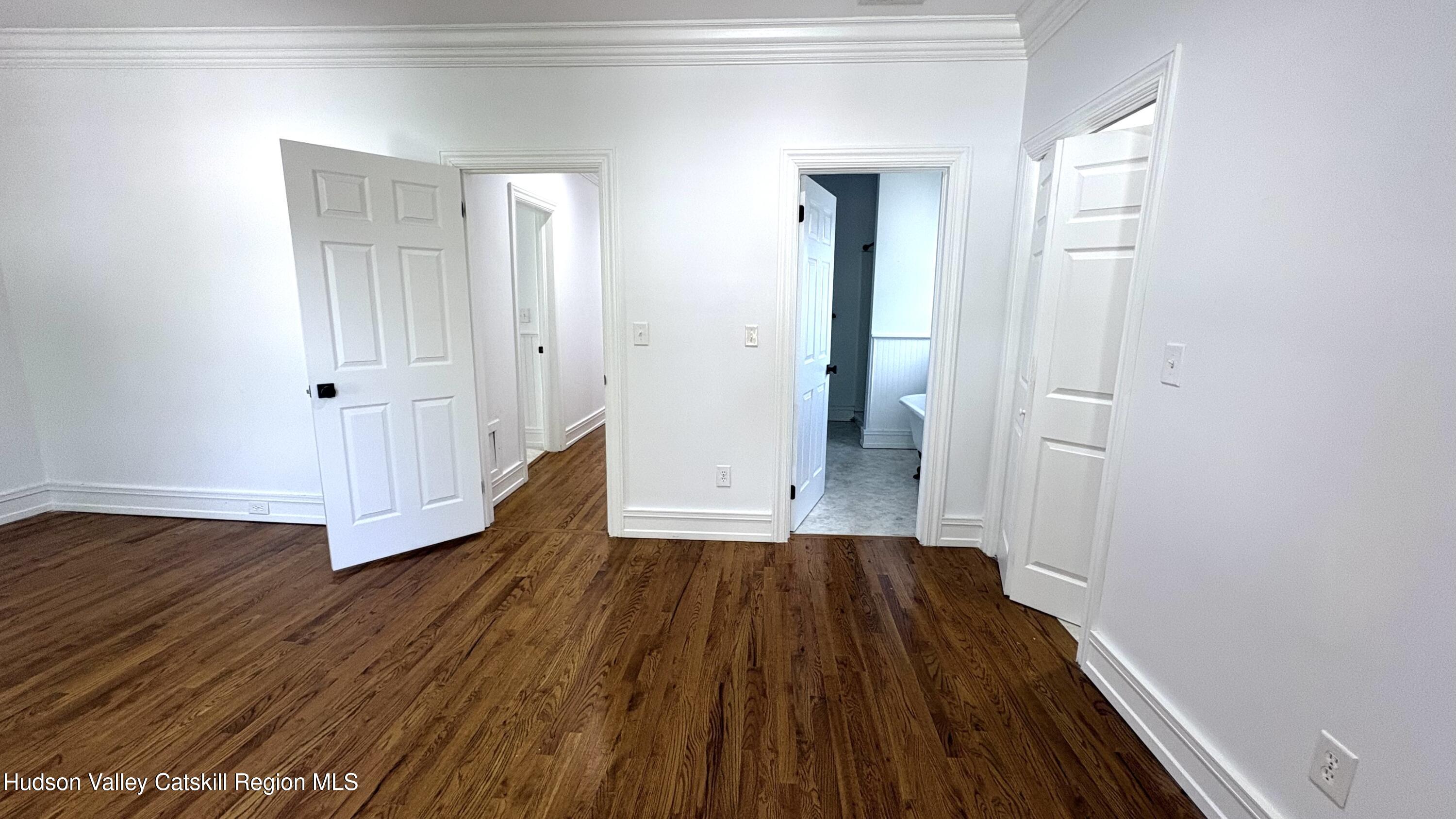 16 Mckinstry Place, Bet Columbia St and Green #1