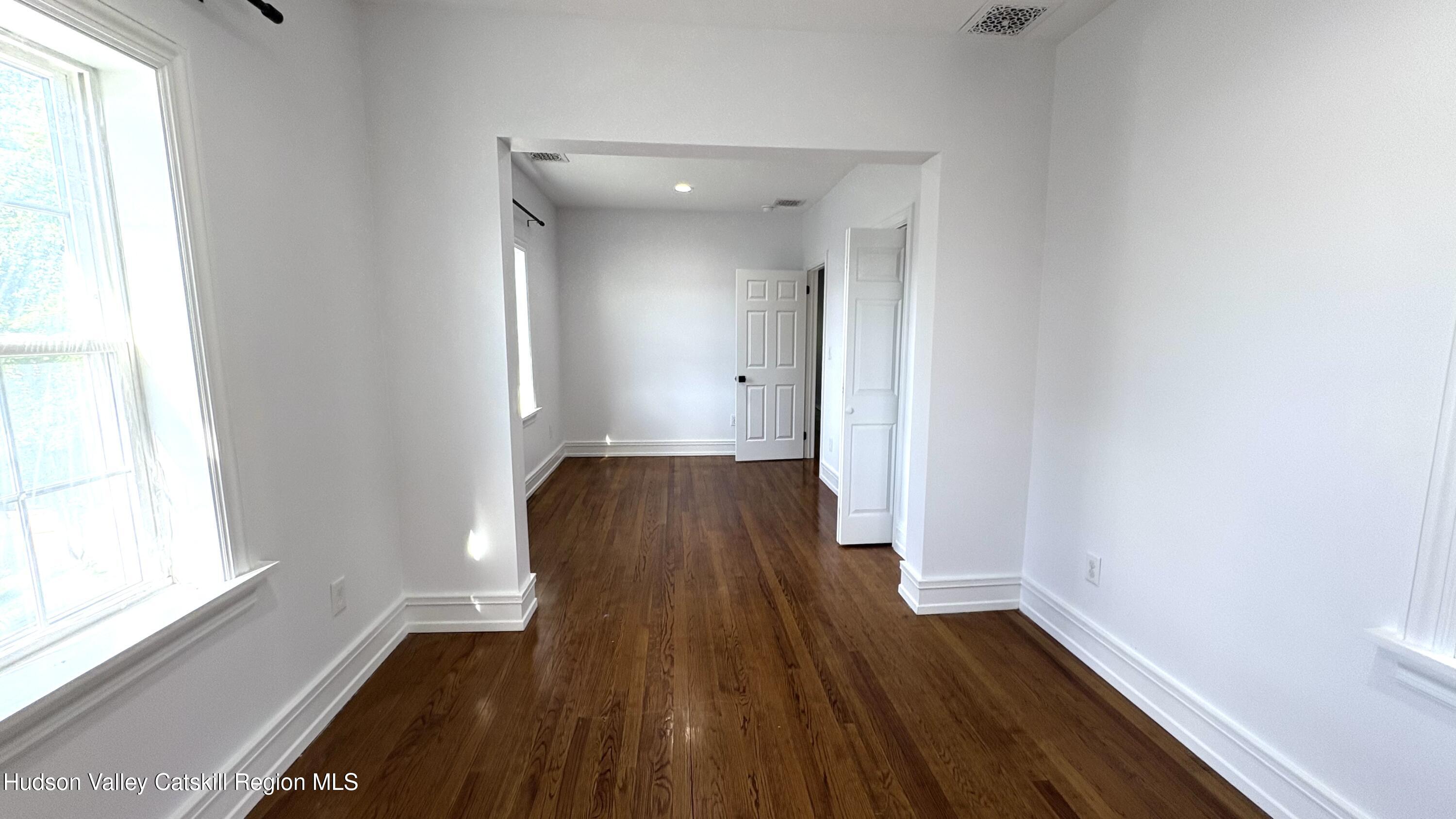 16 Mckinstry Place, Bet Columbia St and Green #1