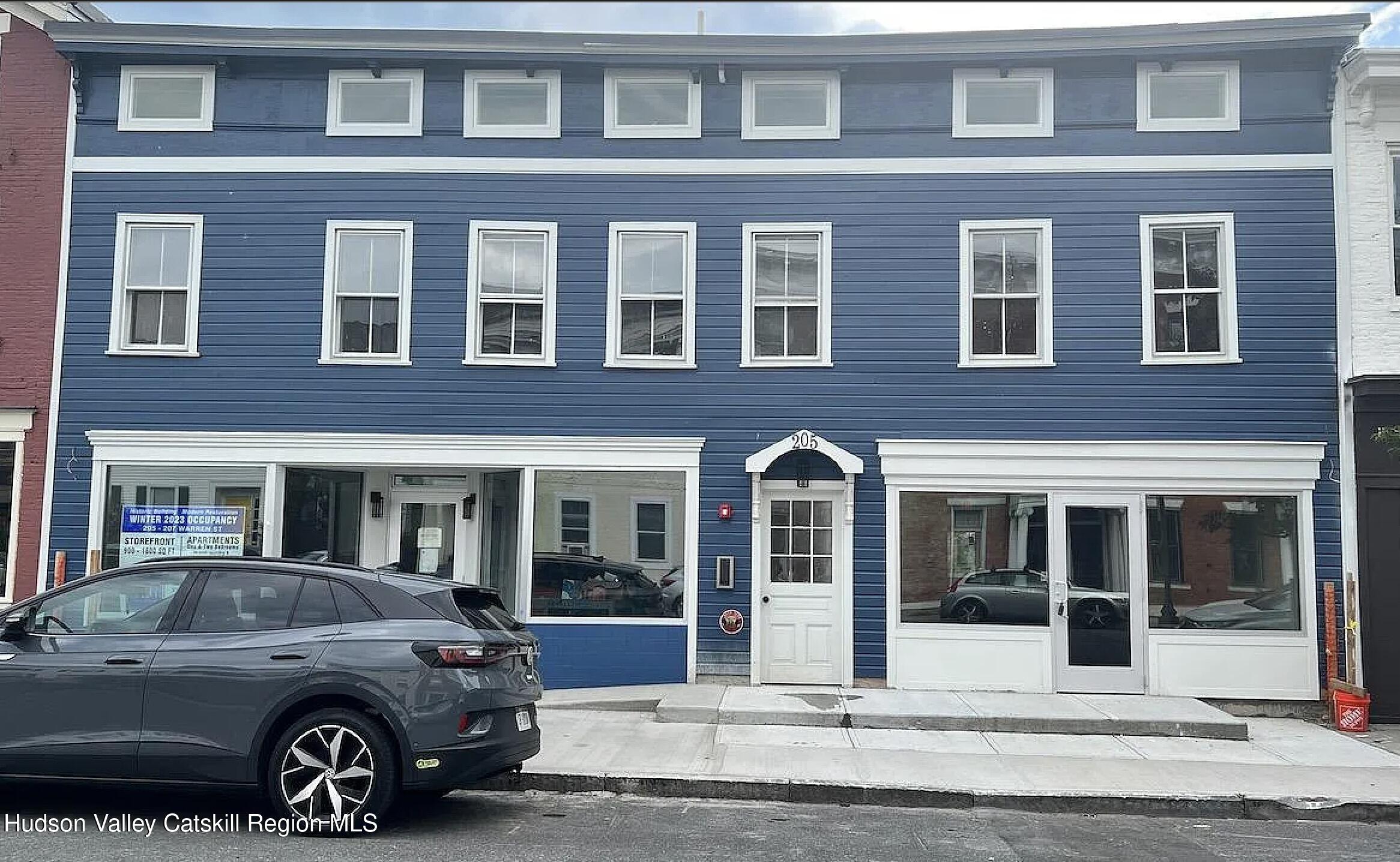 205-207 Warren Street Store