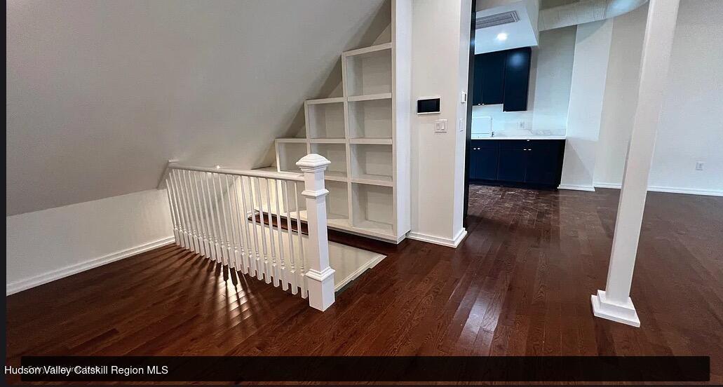 205 Warren Street 3