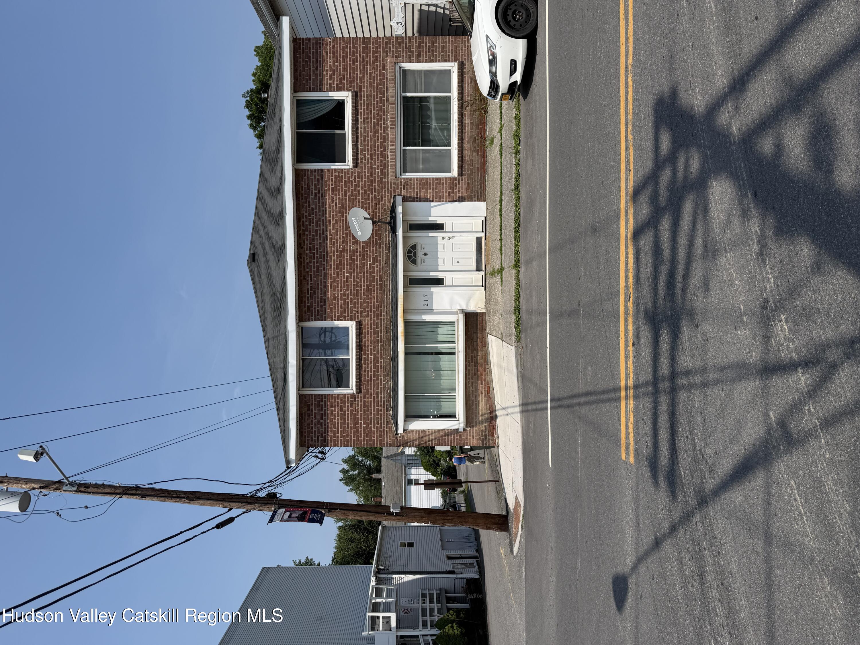 217 Mansion Street 1